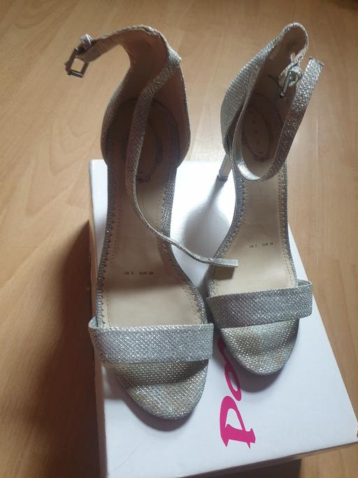 Buy & Sell West Midlands Birmingham - Photos for Debut party glittery sandals