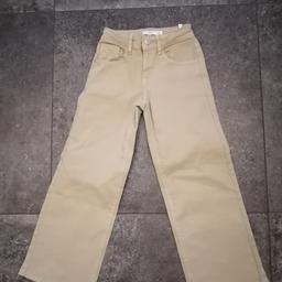 Verkaufe diese Jeans Gr. 128 von Name it,Farbe beige in einem Neuwertigen Zustand!
1xkurz probiert!!