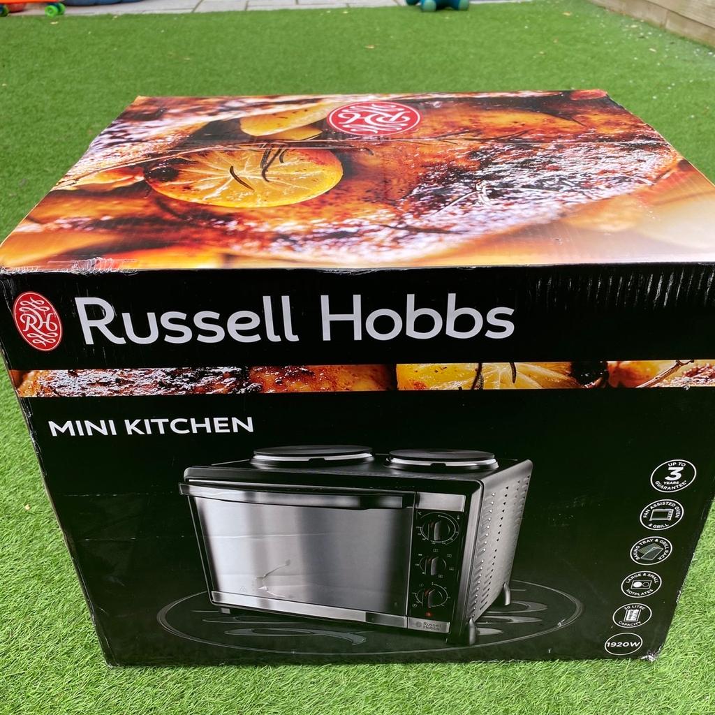 Russell Hobbs Mini Kitchen in RM15 Aveley for £55.00 for sale | Shpock
