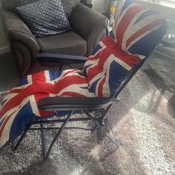 Union Jack recliner , been stitched one side , does not affect use of cushion shown in photos 

  Collection from canley cv4 £10 no offers 
Buyer to collect