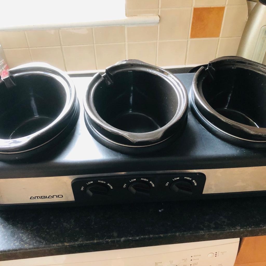Triple pot buffet warmer in great condition. Used a couple of times. Missing lid stands. Very clean.