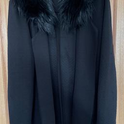 Women’s River Island black jacket with detachable faux fur trim collar
size 14
In used condition. Slight pulls on arms of jacket - see photos.
Collection only