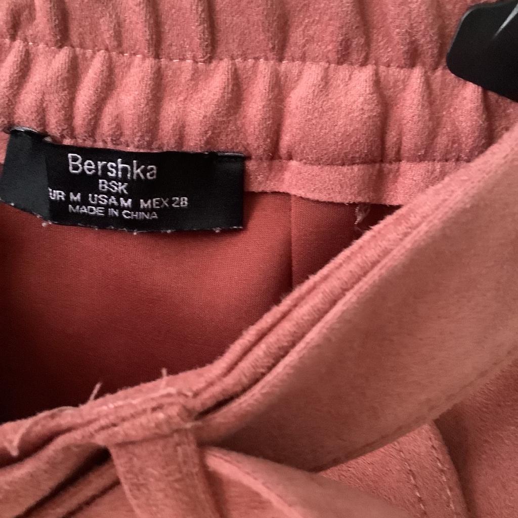 Gonna fucsia sale bershka