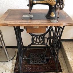 Abdeckung und Tisch aus Holz. Mit Naumann Untergestell, lederriemen,
Lt. Ismacs Liste BJ 1903, Modell 15

#muttertagjedentag