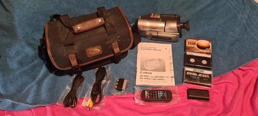 Buy & Sell Worcestershire - Photos for CANON UC-V20HI 8MM VIDEO CAMCORDER SET