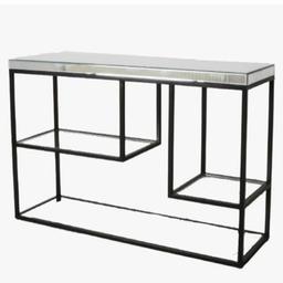 Sleek gorgeous black frame console table
3 glass shelves surrounded by black frame
Mirrored top
Stunning