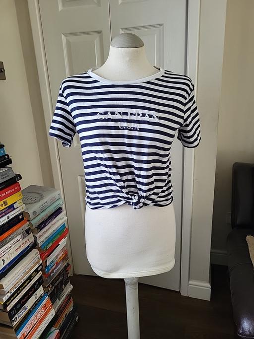 Buy & Sell West Midlands Sandwell - Photos for H&M Navy Stripy Crop Top Size S