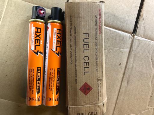 Buy & Sell West Yorkshire Kirklees - Photos for FUEL CELL X 2 GAS CANISTERS FOR NAIL GUN