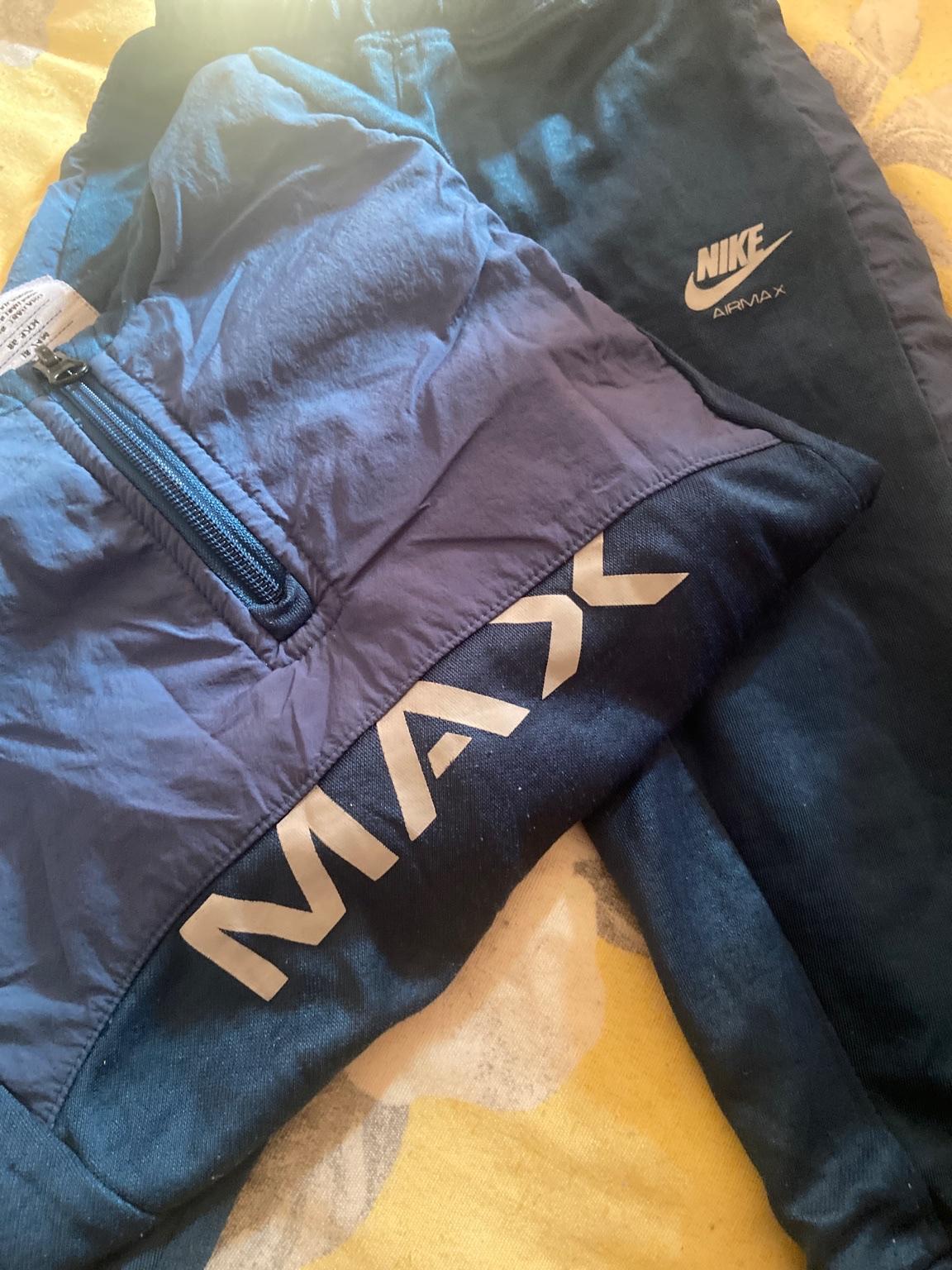 Nike air max tracksuit baby in DY4 Sandwell for £5.00 for sale | Shpock