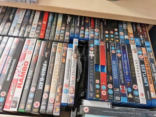 Buy & Sell Merseyside Wirral - Photos for dvds bundle 