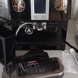 Kaffeemaschine günstig abzugeben
Eventuell reinigen bzw. Service machen würde bei Media Markt 80€ kosten
Preis Vhb