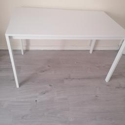 Wood top metal legs. Its light however very sturdy and made to last Ikea table. The legs can be taken off if required.
Measurements are 74cm hight, 75cm depth and 125cm width.
Collection only from Pimlico SW1V area.