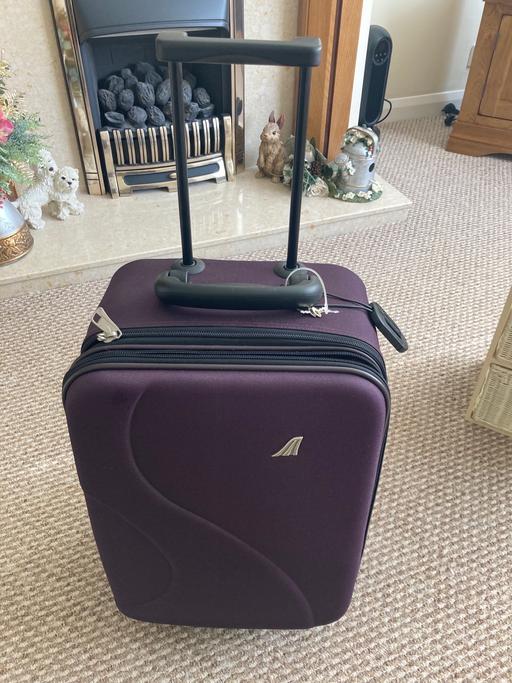 Buy & Sell South Yorkshire Rotherham - Photos for Suitcase