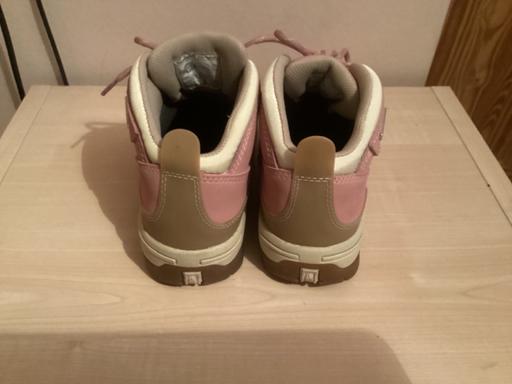 Buy & Sell Hertfordshire Broxbourne - Photos for Ladies pink boots