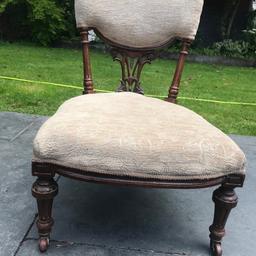 antique victorian parlour/nursing chair, bedroom chair.

This is a beautiful bedroom/nursing/parlour chair .

In good antique condition,

Lovely shape and style with nice carved detailing

Cream fabric , on original castors

Viewing welcome