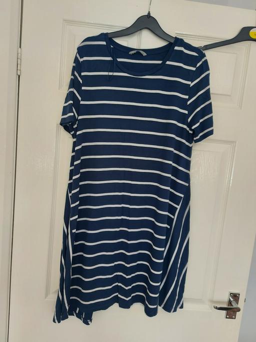 Buy & Sell West Midlands Dudley - Photos for womens size 14 long tshirt tunic