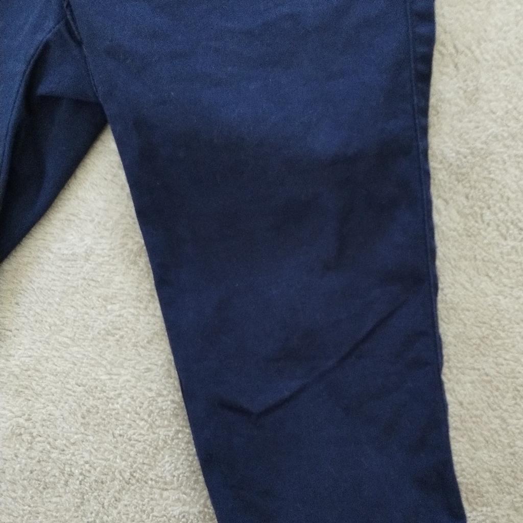 excellent condition from Gap
☀️buy 5 items or more and get 25% off ☀️
➡️collection Bootle or I can deliver if local or for a small fee to the different area
📨postage available, will combine clothes on request
💲will accept PayPal, bank transfer or cash on collection
,👗baby clothes from 0- 4 years 🦖
🗣️Advertised on other sites so can delete anytime