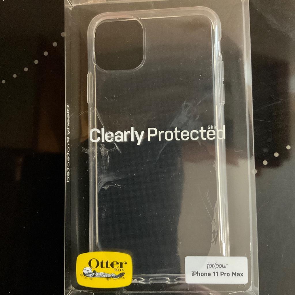 For iphone 11 pro max
Clear
Brand new