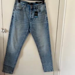 Brand new men’s Next slim fit jeans size 32R
Collection from sw16 5ub