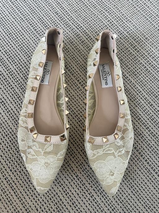 Buy & Sell West Yorkshire Leeds - Photos for Valentino stud ballet flats