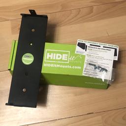 Hide it mount wall mount for ps4/ps4 pro 
Brought it for £29.99 but never got round to  using it. 

Open to offers 

Cash on collection 
Collection abbeywood 
(No posting)