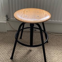 This is an adjustable wood and metal stool, with a height of 44cm-69cm. The seating area is 35cm wide.

Though the adjusting pin (see photo) is worn it still does the job.

Selling as it is no longer needed.

This is a collection only item.