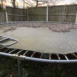 Massive trampoline 17ft x 14ft with new enclosure never fitted