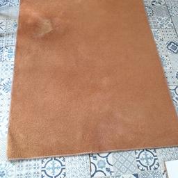 Used rug 71"x48".
Copper.
Fading mark (please check photos)
Ideal for shed or garage floor. 