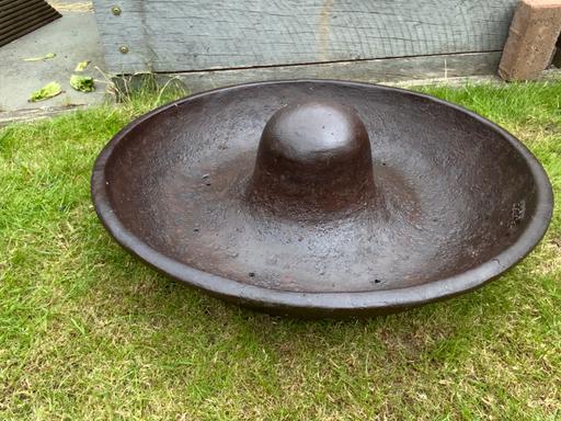 Buy & Sell Essex Brentwood - Photos for Cast Iron Mexican Hat Pig Trough