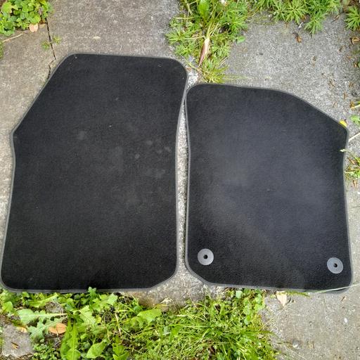 Vehicles Lancashire South Ribble - Photos for CAR MATS: SEAT Mii