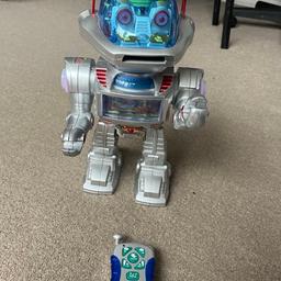 Robot toy .
With remote control.

Has sliding, turning, stepping , dance , blast functions.

Used few times . 
In great condition.



Pick up Norbury sw16 
Check my other listings ->
Discount if you buy 2 or more