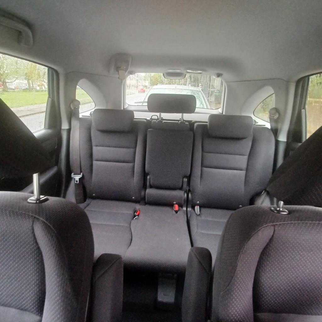 hi forsale is one 2008 Honda Cr-v Vtec 2.0L petrol it's in good condition for the year the car had alot of parts charged on it recently paper work to show and it was alot service by main dealer couple times as seen in the book the car is lovely to drive ULEZ FREE NO TIME WASTERS