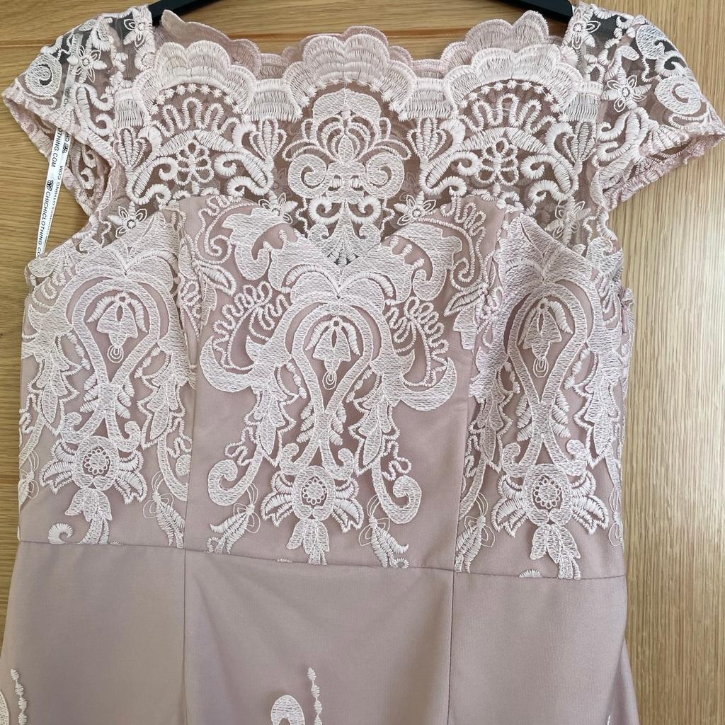 Dusty pink dress From chi chi London
Owen once for a wedding size 14
