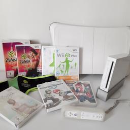 Nitendo Wii Konsole Set alles was am Foto zu sehen ist.  
Fix Preis 

Versand trägt der Käufer
