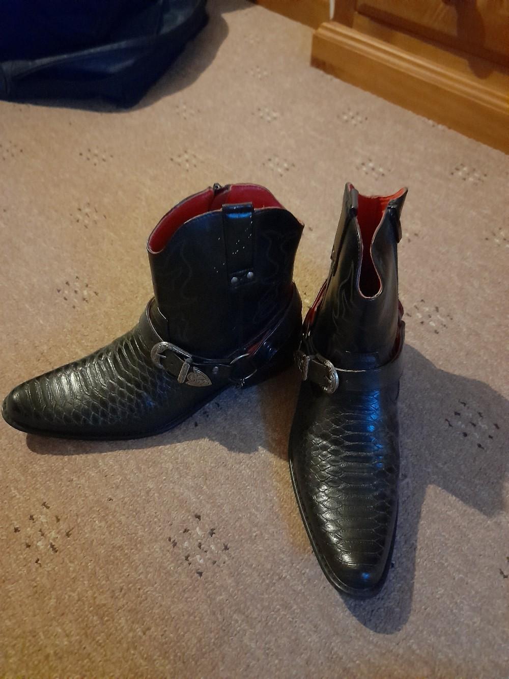 Guciani shop cowboy boots