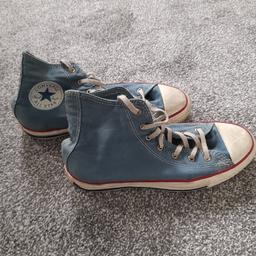 Converse All Star High Tops 
Size 5
Good condition