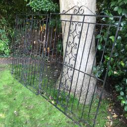 Wrought Iron gates Black
A Pair
Width 1490mm ( Hinges +40mm )
Height 1620mm (Top Decoration + 120 mm),cash on collect