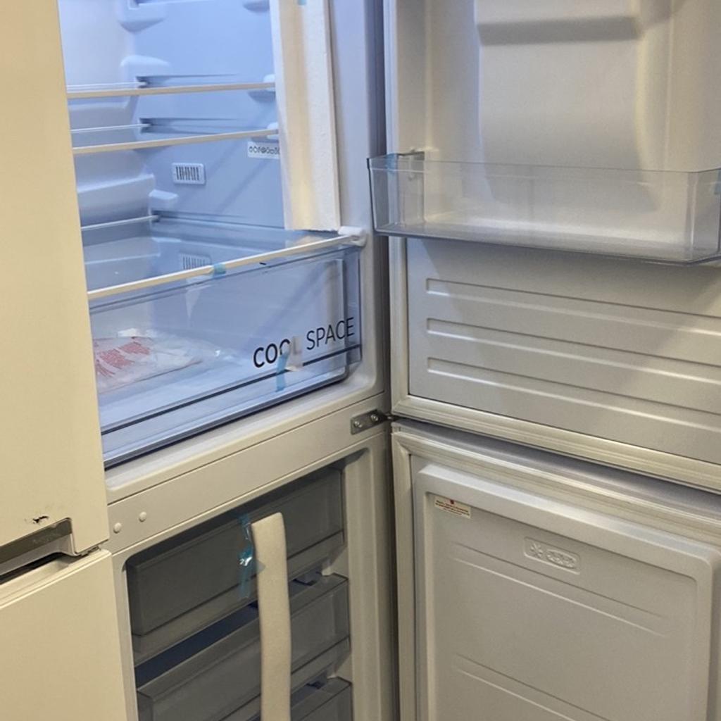 🌟Hoover Fridge Freezer 🌟 in Wv10 9ds Wolverhampton für 250,00 £ zum