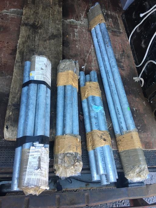 Buy & Sell Essex Epping Forest - Photos for Scaffold tubes( small scale. )