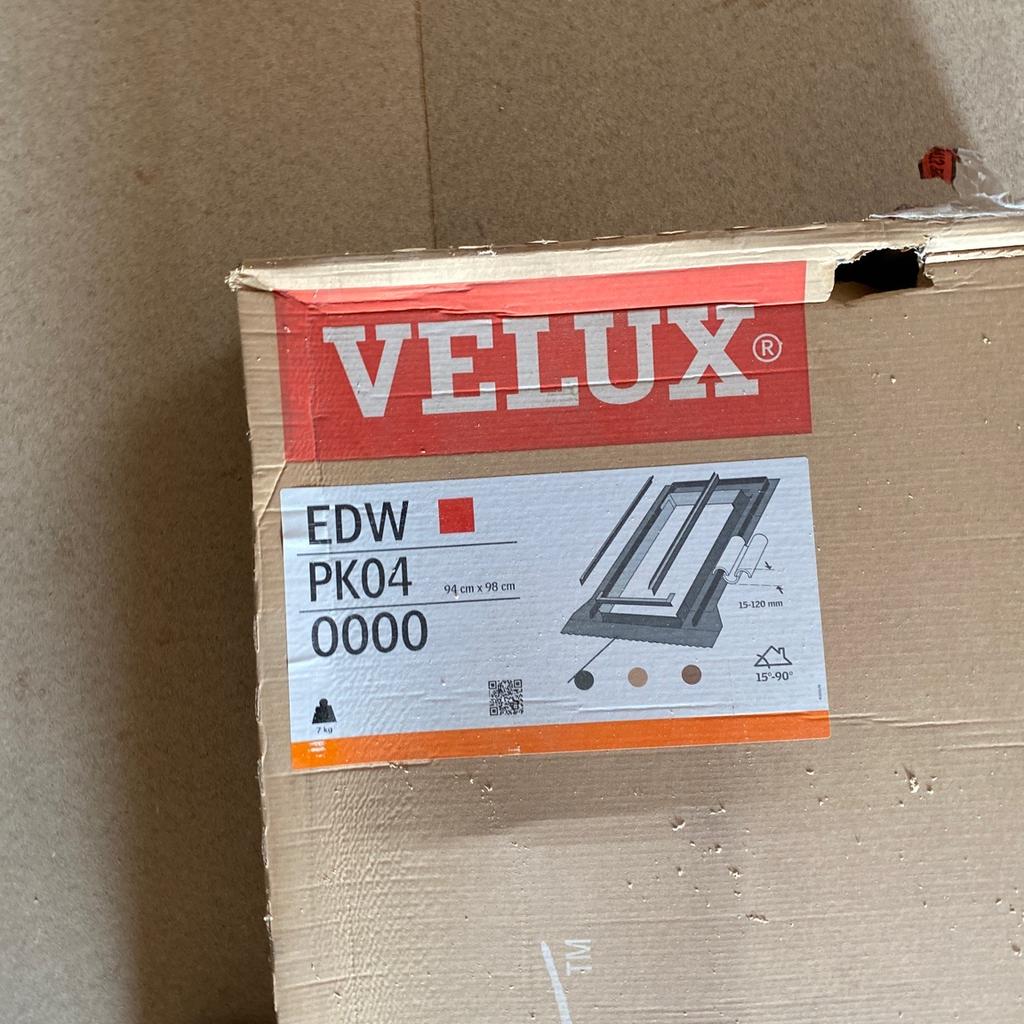 VELUX EDW PK04 0000 Single 120mm Tile Flashing - 94cm x 98cm

With a range of size options available, this VELUX EDW 0000 tile flashing can be used to fit one roof window in profiled or flat roofing material up to a 120mm profile. Also suitable for interlocking slate, thatch and profiled sheeting, it is compatible with roof pitches between 15° and 90°.
With a lacquered grey aluminium finish, this single flashing has a corrosion-proof material. By coordinating with your roofing material, it provides a neat and watertight finish for your roof window while allowing safe drainage of rainwater. For standard installation heights, brackets should be installed the top and the bottom of the window frame at the red line level.

Cash on collection DY12