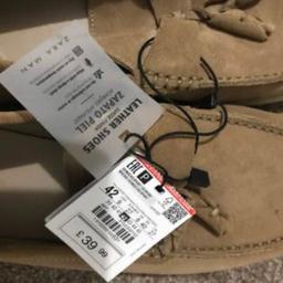 Zara Men’s Shoes
Suede
Size 8
Brand new- labelled Cost £39.99 from Zara 

Collection from Acklam TS5