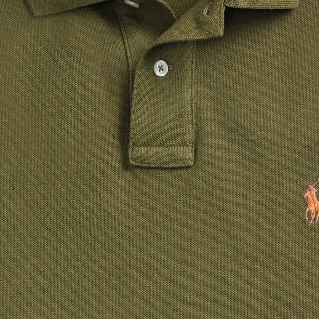 Verkaufe mein neues und ungetragenes Polo Ralph Lauren - Herren Poloshirt in Farbe Olive.

Gr. L

NEU inkl. Etikett. NP: 130,-

Abholung oder Versand möglich.

Privatverkauf, daher keine Rückmahme oder Garantie.