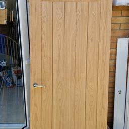 Priced INDIVIDUALLY, but you can make an offer to buy all 3.

Solid oak fire doors, 2 with locks/handles measuring 84 x 198.2cm (approx.)

60 or 90 minute fire rating (not sure).

They are quite heavy (probably about 40kg each so you would need help carrying them.

Dimensions:
W83.5 × H197.5 x D4.4cm