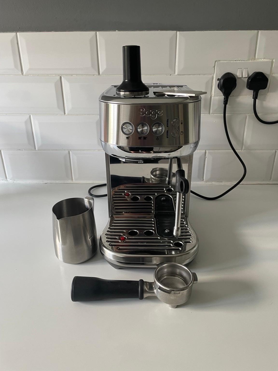 Sage Bambino plus espresso coffee machine in B62 Halesowen for £160.00
