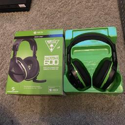 Looks brand new comes boxed with all cables and a wireless turtle beach headset. The joypad is a white one with rechargeable battery pack. Must collect