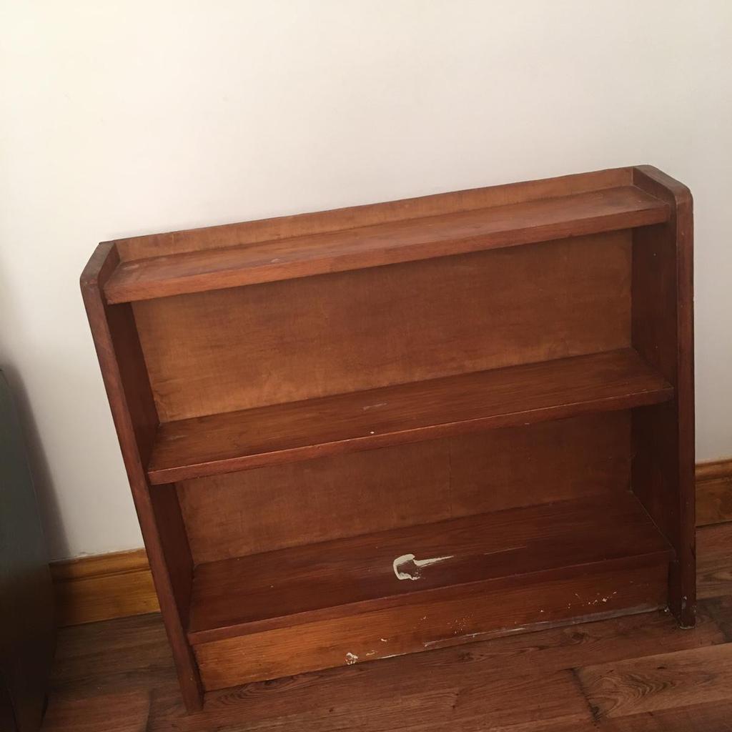 wooden shelf/ bookcase in DY8 Stourbridge für 20,00 £ zum Verkauf