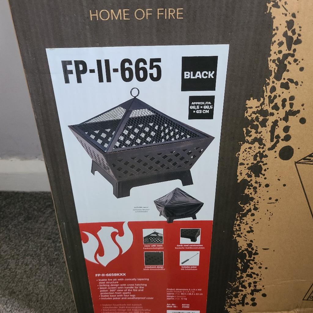 Landmann Barrone Fire Pit - Black
Brand New & Boxed

66.5cm x 66.5cm Sq x 63cm high approx.

Complete with spark mesh guard, poker and weatherproof cover.

Can be used to burn wood or coals or a combination of the two.

Selling at Landmann & Wickes for £190.

Collection from Walsall WS3