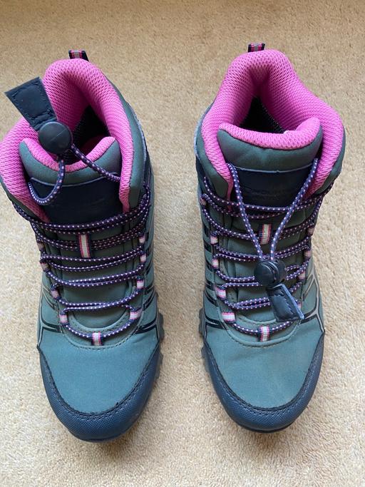 Buy & Sell Kent Dartford - Photos for Mountain Warehouse Waterproof Kids Boots