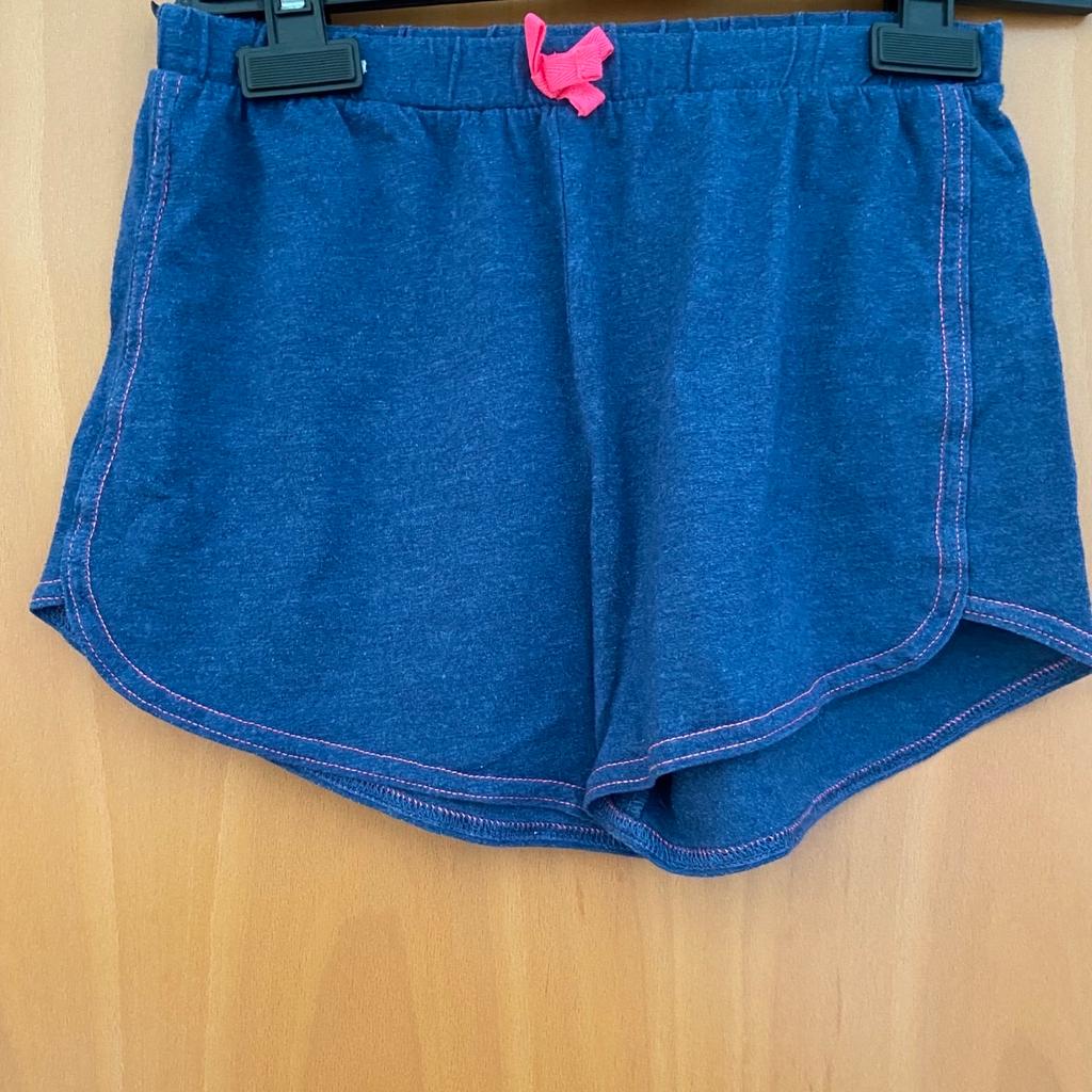 Blaue Shorts, Gr. 146/152