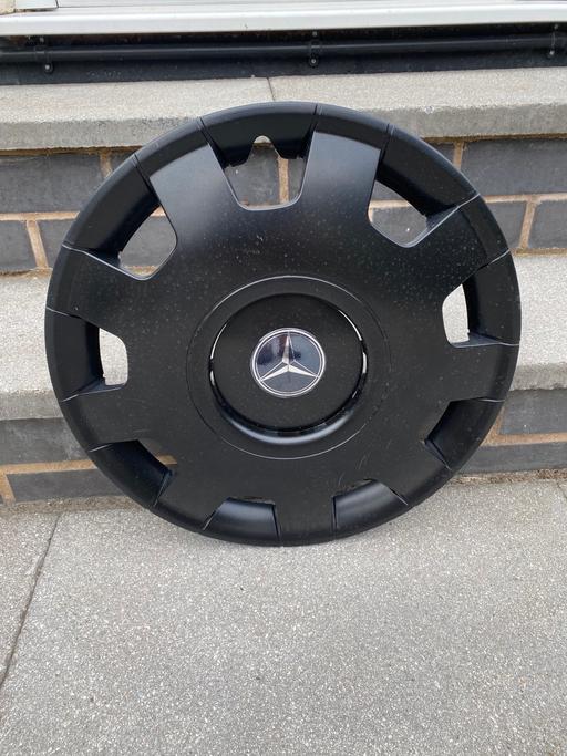 Vehicles West Midlands Dudley - Photos for Wheel trim